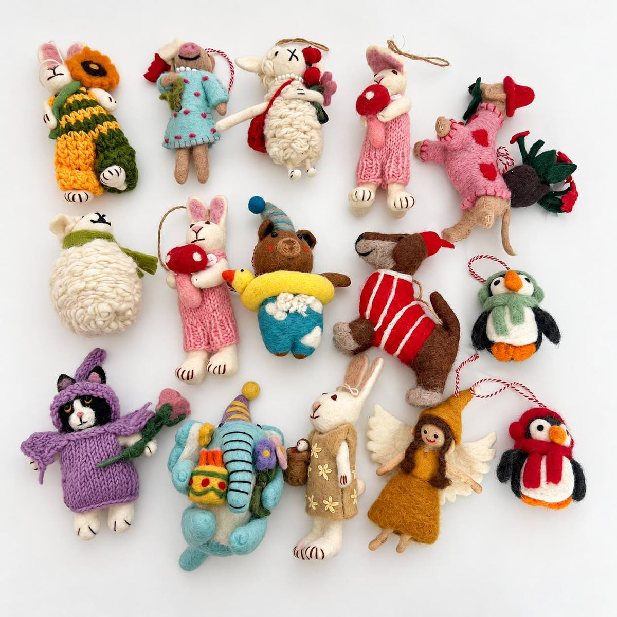 Handmade wool felt ornament(random style)