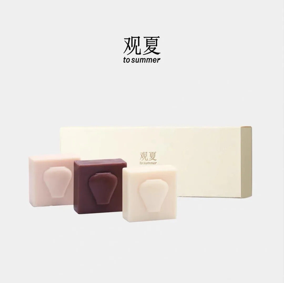 TO SUMMER Essential Oil Soap 60g (random style)