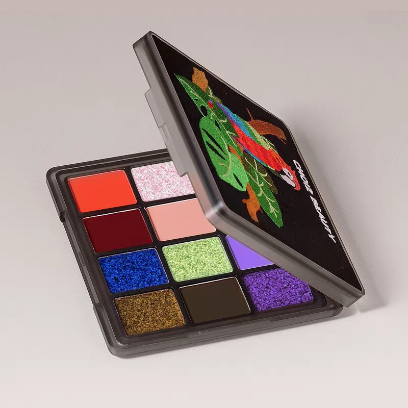 CHOIZ BEAUTY Parrot 12-Color Eyeshadow Palette