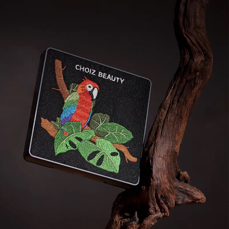 CHOIZ BEAUTY Parrot 12-Color Eyeshadow Palette