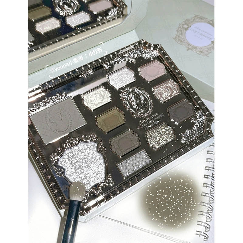 COLORROSE Dream Ballet Eyeshadow Palette: a comprehensive palette of blush, highlighter, and eyeshadow, you can draw a variety of different styles of makeup. 