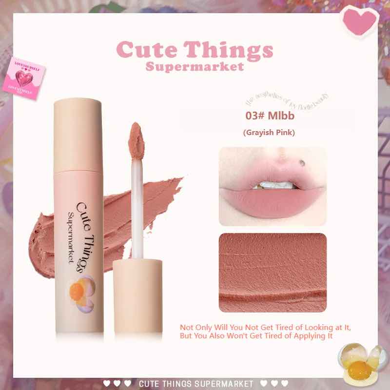 FLORTTE I Am Super Beauty Lip Primer precisely shapes lips, corrects lip color, and covers dark areas for a 3D-defined, flawless lip contour.