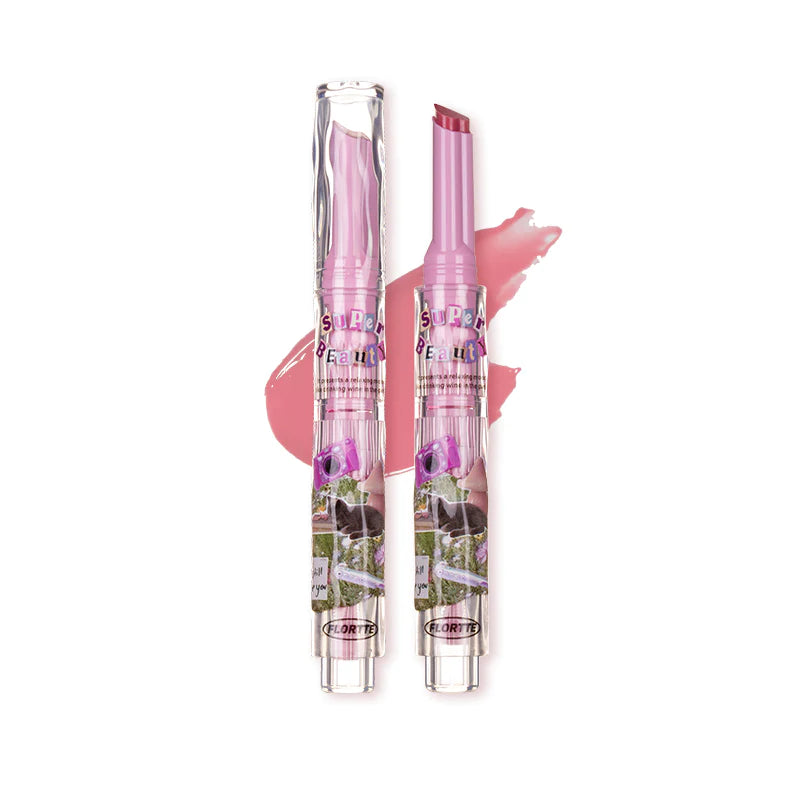 Flortte I Am Super Beauty Jelly Heart Lipstick Set includes 6 heart-shaped, glossy lipsticks with a moisturizing, creamy texture that provides high shine and long-lasting hydration.