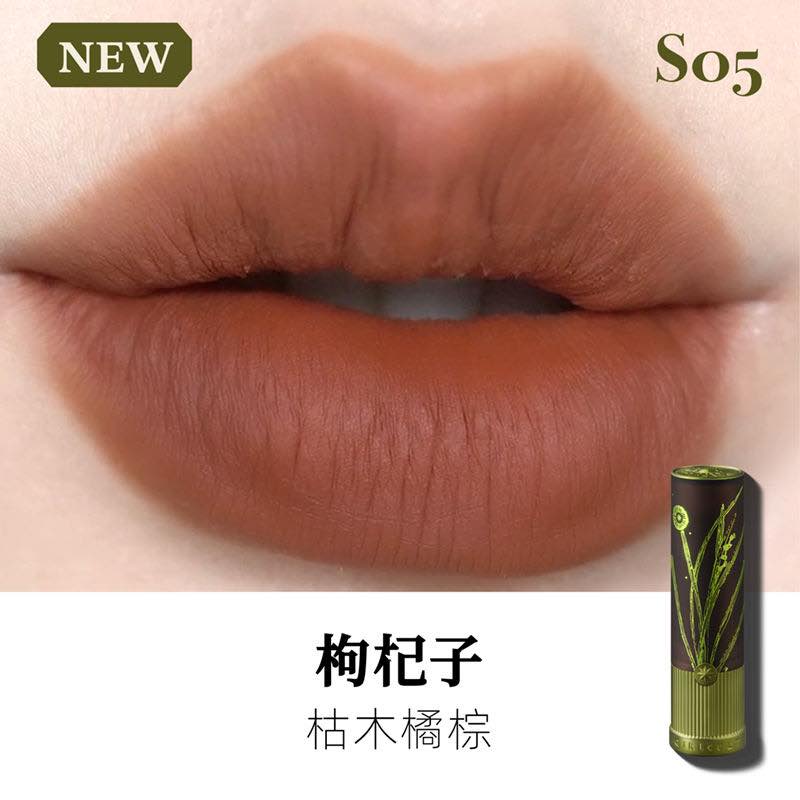 GIRLCULT Compendium of Materia Medica Matte Lipstick