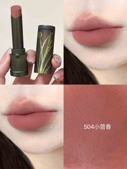 GIRLCULT Compendium of Materia Medica Matte Lipstick