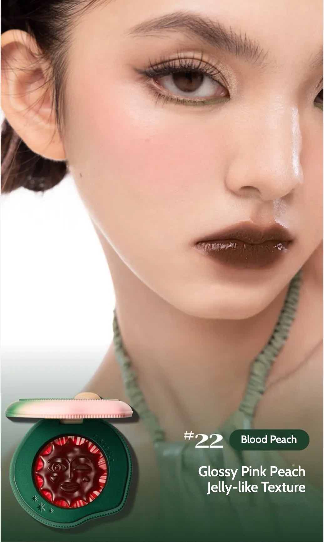 Glow naturally with Girlcult Peaches Series Blush Cream. This versatile blush blends seamlessly for a dewy finish while nourishing your skin.