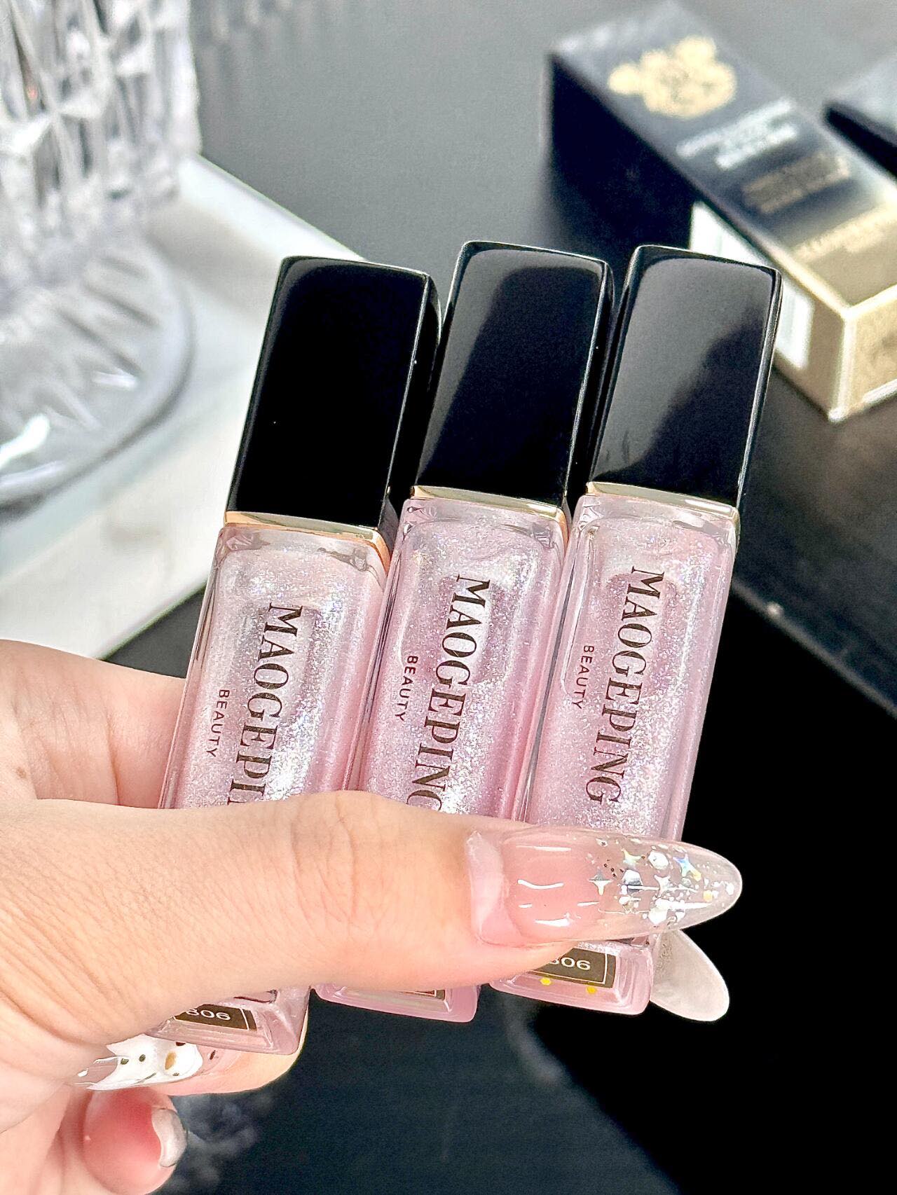 MAOGEPING Crystal Illuminating Lip Glaze