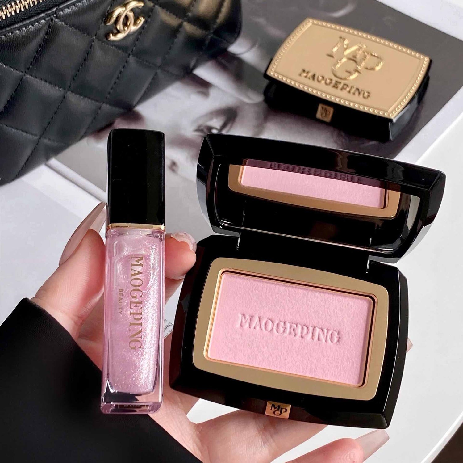 MAOGEPING Crystal Illuminating Lip Glaze