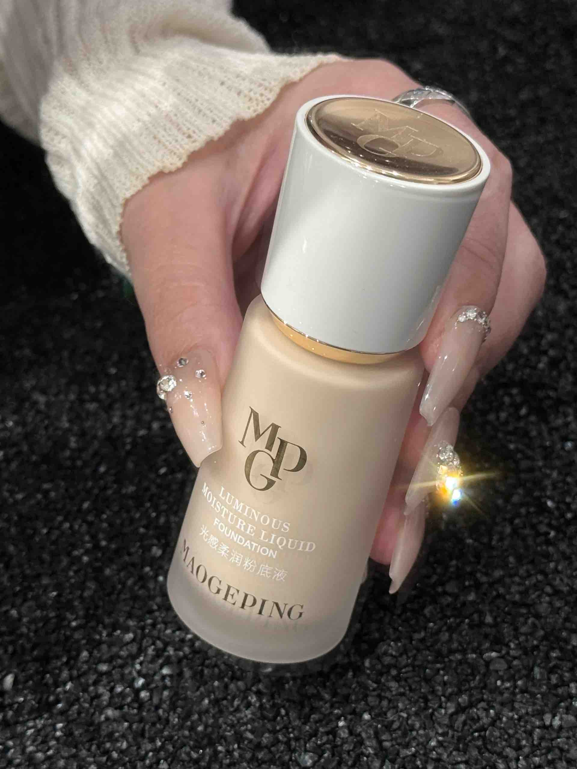 Maogeping Luminous moisture liquid foundation