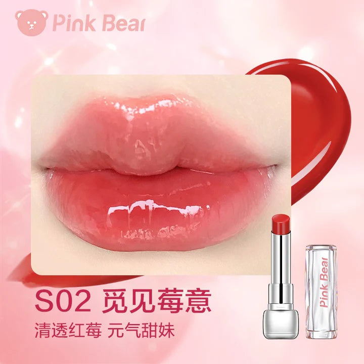 PINK BEAR Sugar Glossy Lipstick helps alleviate dryness and diminish lip lines, providing nourishment and hydration.The soft balm texture melts instantly on the lips without any sticky feel.