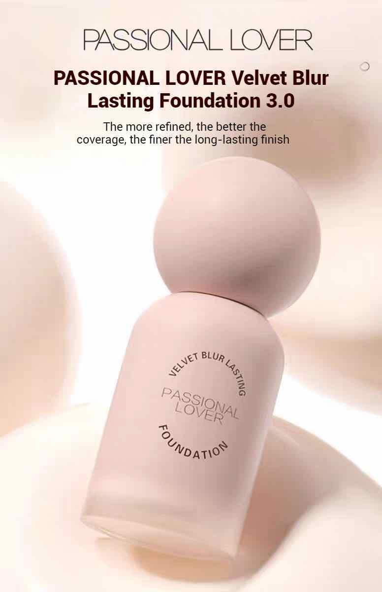 Passional Lover Velvet Blur Lasting Foundation offers a seamless matte finish with advanced oil-absorbing particles, perfect for oily skin. Its dual-layer system ensures long-lasting wear and natural texture, while the soft-focus effect provides flawless coverage without powdery residue.