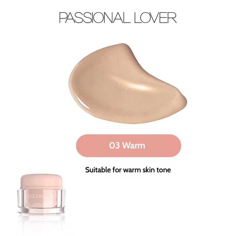 Passional Lover Velvety Cream Foundation provides ultra-moisturizing, flawless satin coverage. Ideal for all skin types, it offers a smooth, invisible finish that lasts all day.