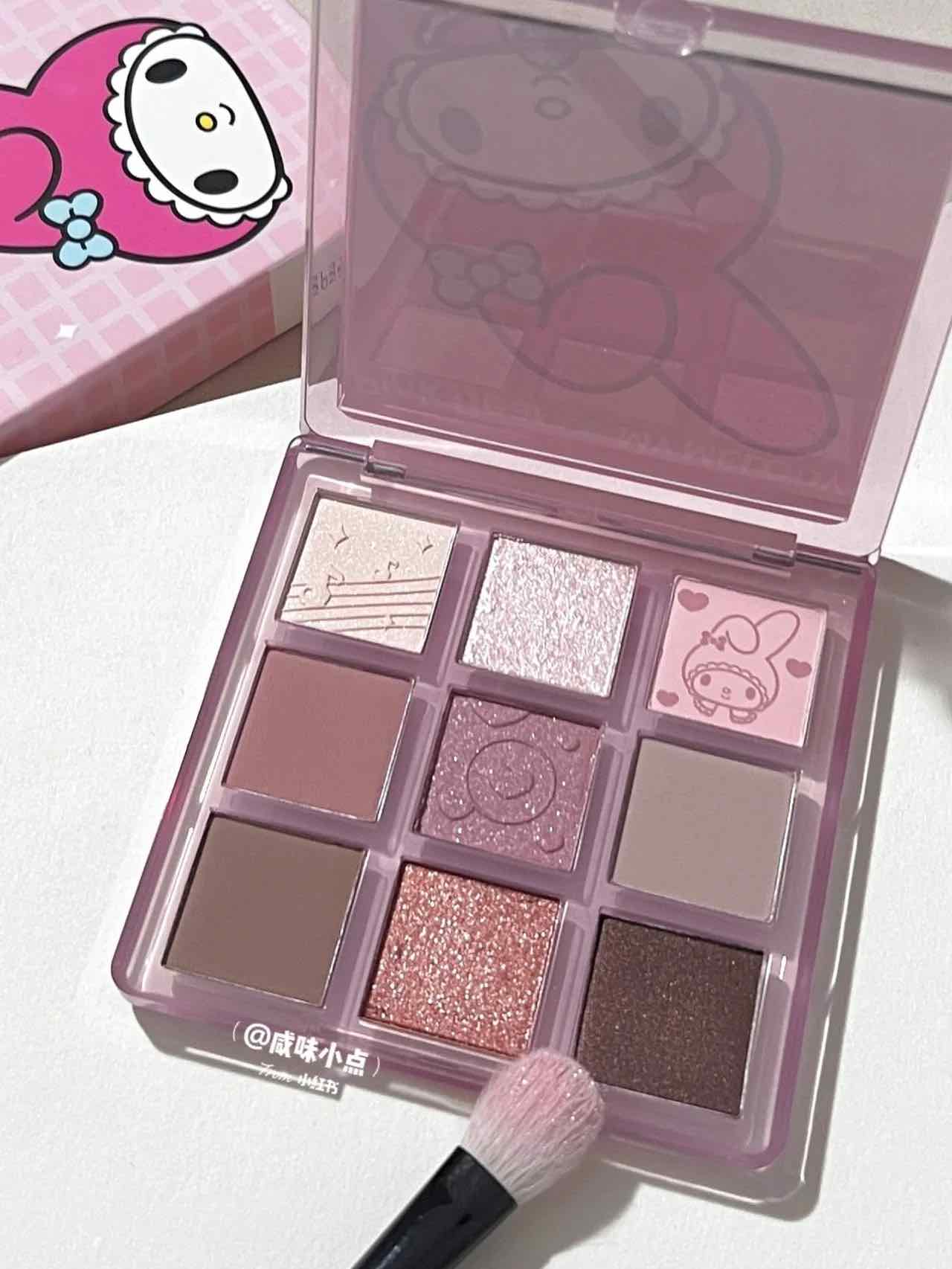 Pink Bear Sanrio My Melody Kuromi 9 Colors Eyeshadow Palette