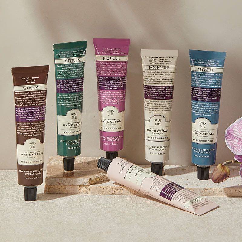 Roopy Plant Essence Oil Hand Cream 75g
