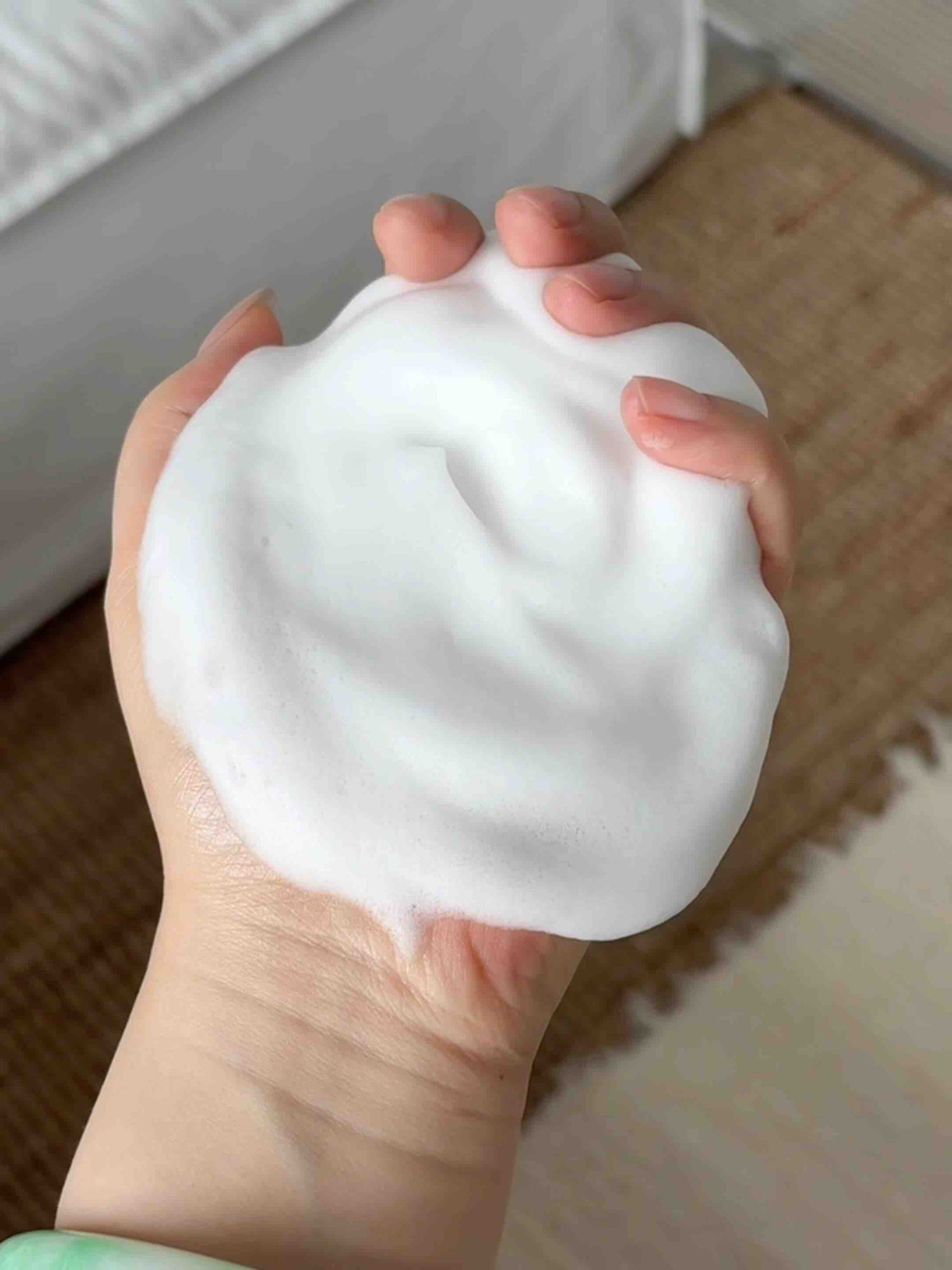 UNISKIN RICH FOAM SOOTHING CLEANSER